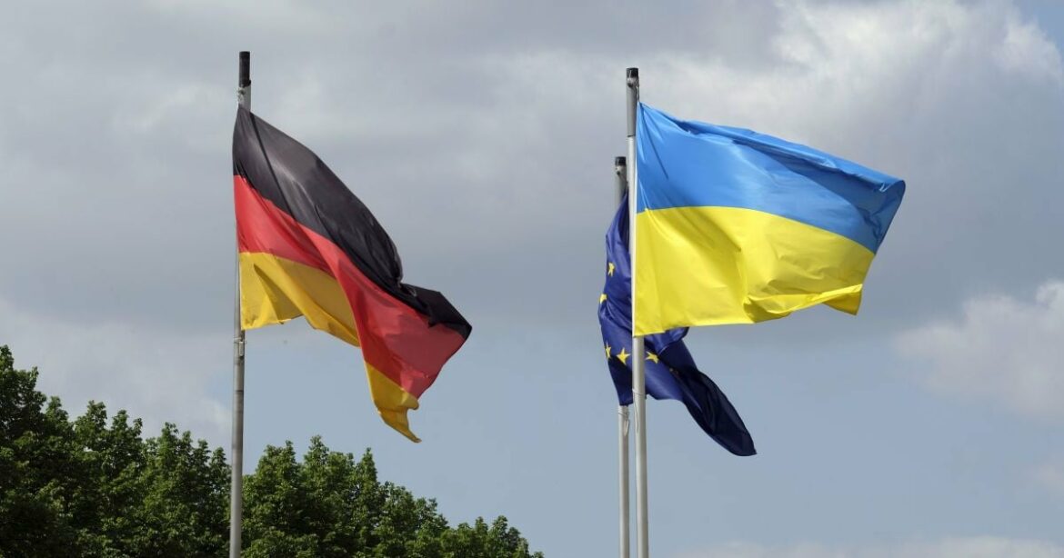 f7d620379d8e4f55197d3facd8f9c32a