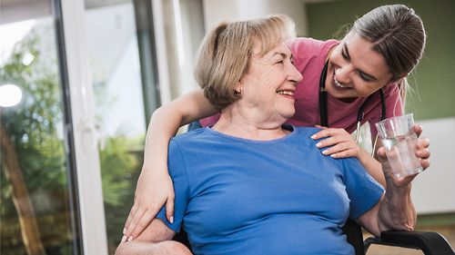 Mehr Geld für Pflegekräfte