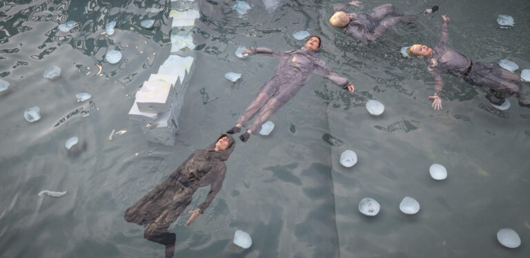 Lina Lapelytė verwandelt den Hamburger Bahnhof