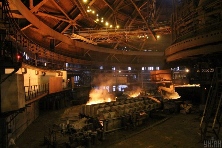 ArcelorMittal Krywyj Rih stoppt Exporte in die EU und entlässt Mitarbeiter