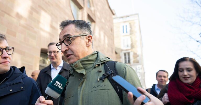 Özdemir strebt Abschluss der Sondierungen mit der CDU nach Ostern an