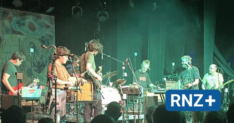 The Notwist begeistern mit fulminantem Konzert im Karlstorbahnhof