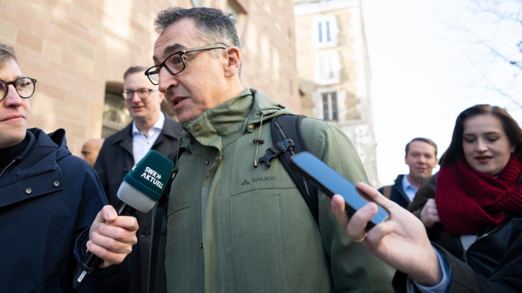 Özdemir strebt Abschluss der Sondierungen mit der CDU in Baden-Württemberg an
