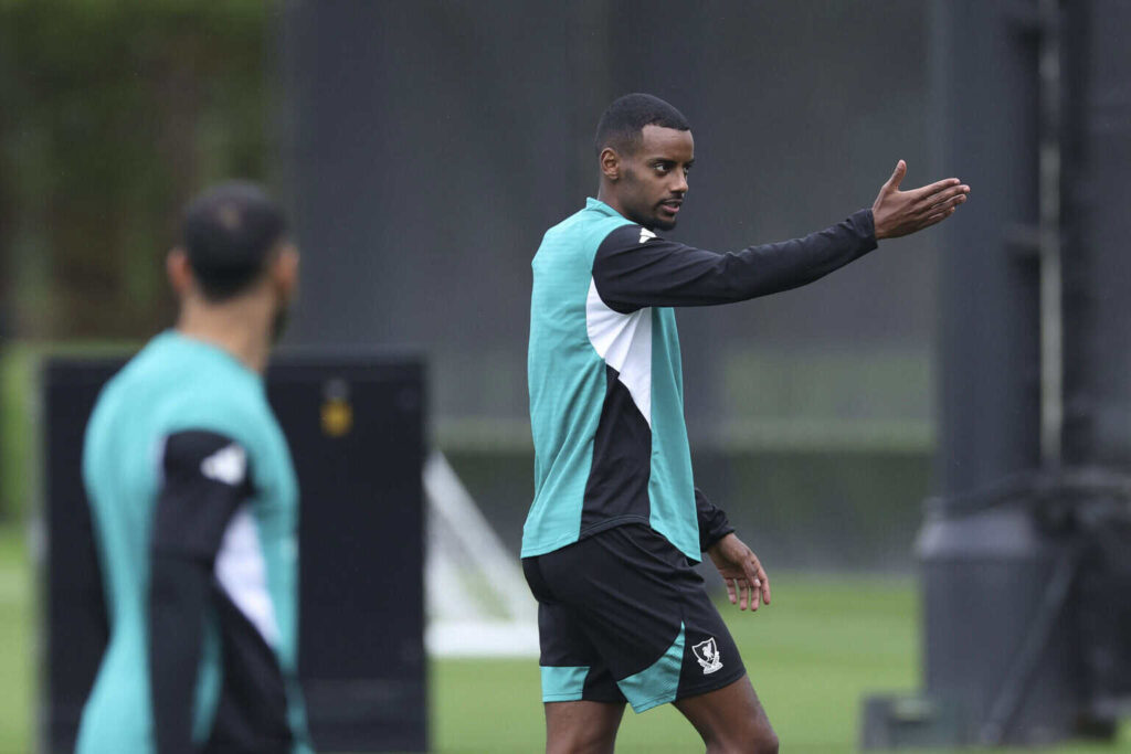 Alexander Isak kehrt rechtzeitig für Liverpool zurück