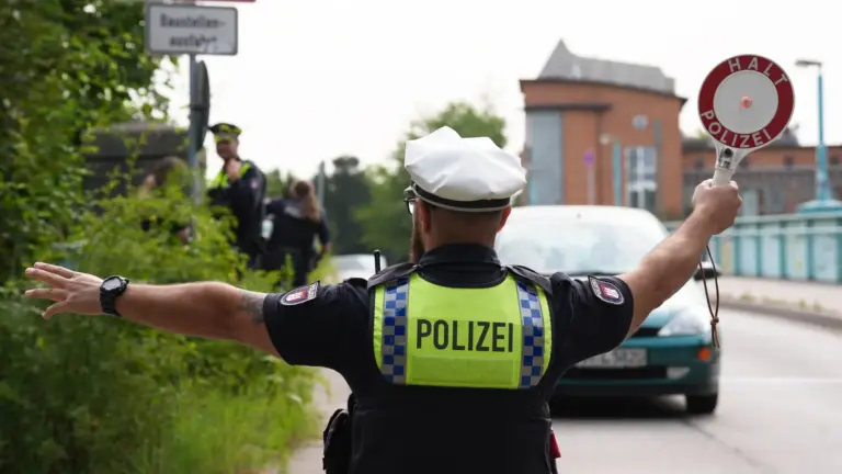 Speed Marathon in Hamburg: Speedweek Brings Controls Near Schools and on Federal Highways