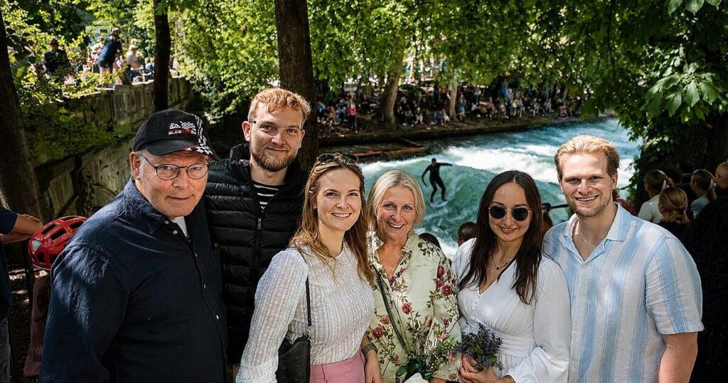 Eisbachwelle in München: Surfen wieder erlaubt – Welle baut sich natürlich auf