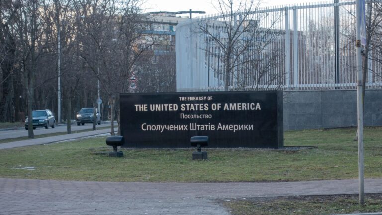 US-Botschaft dementiert Auszug aus Kyiv nach russischen Drohungen
