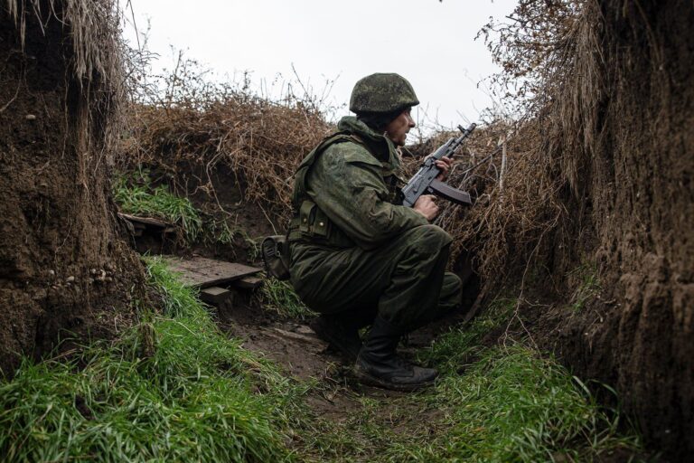Russen haben massive Probleme an der Front – ukrainische Drohnen zwingen zu Einzelbewegungen