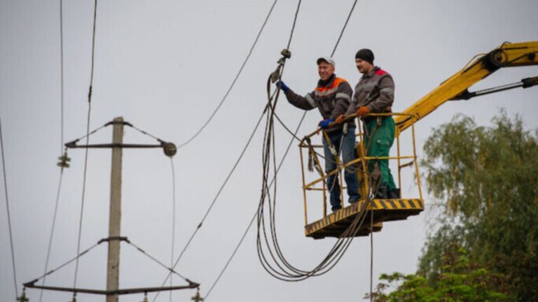 Russischer Angriff: Konotop in der Ukraine ohne Strom