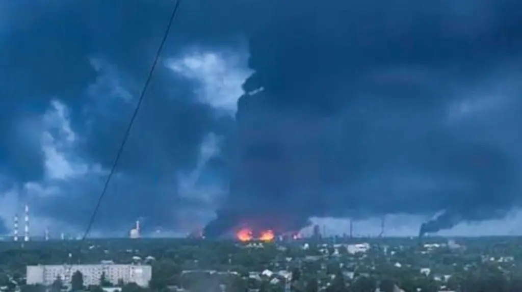 Ukrainian Forces Attack Ryazan Oil Refinery