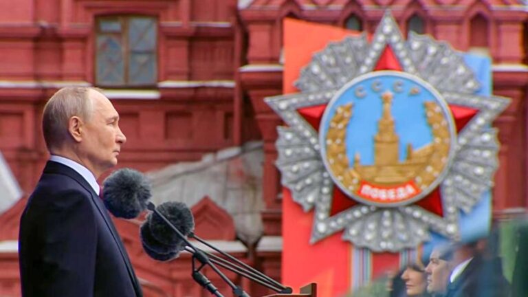Чому цьогорічний Парад Перемоги в Москві пройшов без танків