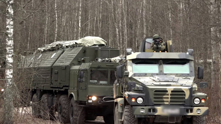 Russland trifft Bila Zerkwa mit Oreschnik-Rakete bei Großangriff