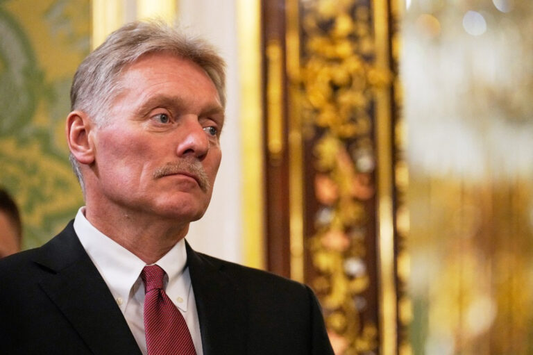 Кремль вимагає виведення України з Донбасу для мирних переговорів