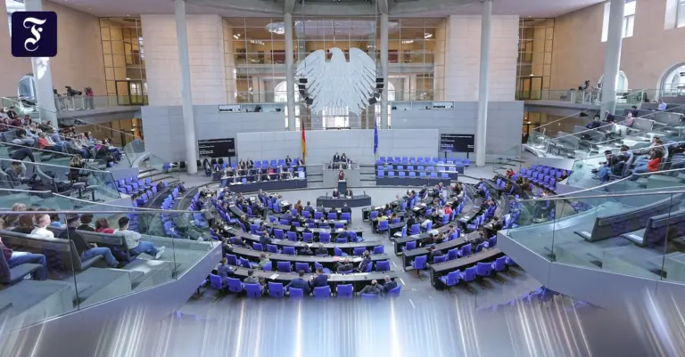 Union und SPD wollen Diätenerhöhung für Bundestag aussetzen