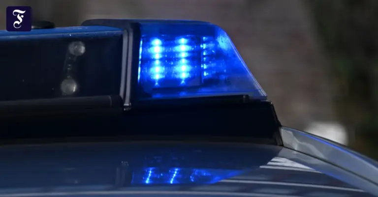 Polizei stoppt Auto mit zwölf Insassen am Vatertag in Rheinland-Pfalz