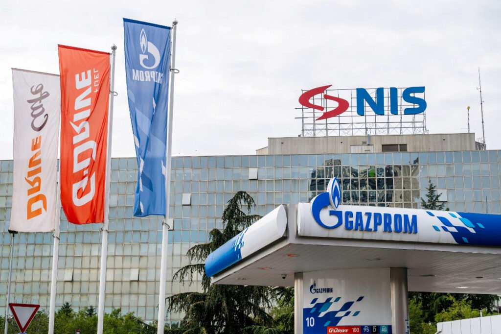Drohnenangriff stoppt Kraftstoffproduktion im Gazprom-Werk in Russland