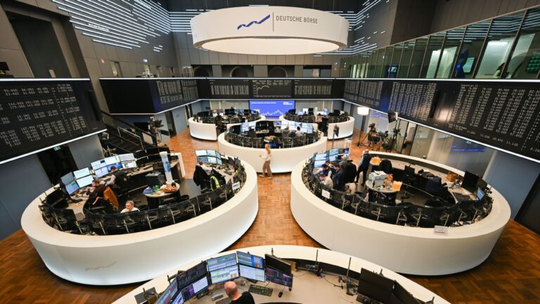 Friedenshoffnung treibt Dax in Richtung Rekord – Ölpreis fällt