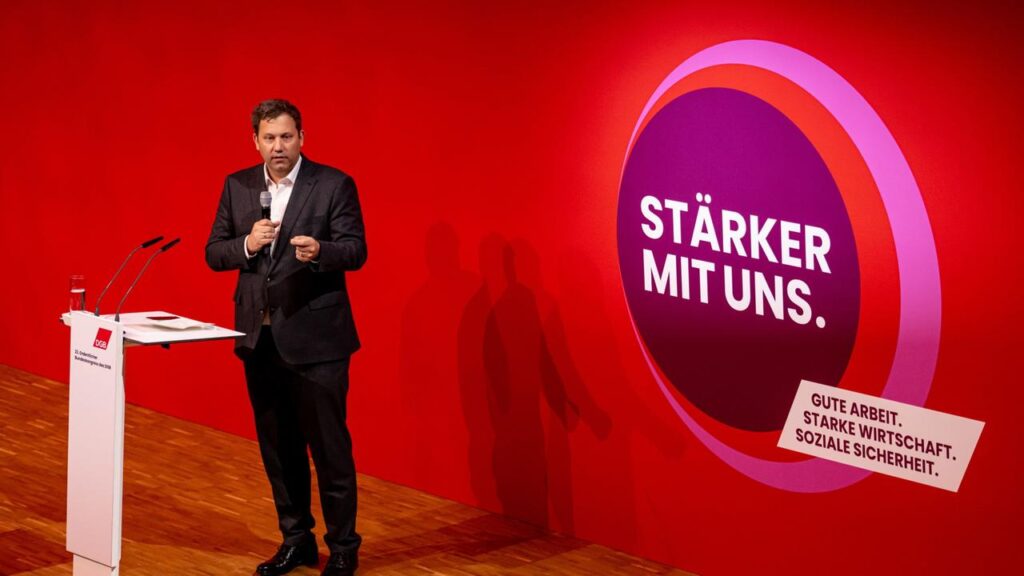 Finanzminister Klingbeil fordert höhere Steuern für Spitzenverdiener
