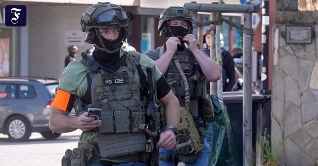 Sinzig: Banküberfall mit Schusswaffe führt zu Großeinsatz der Polizei