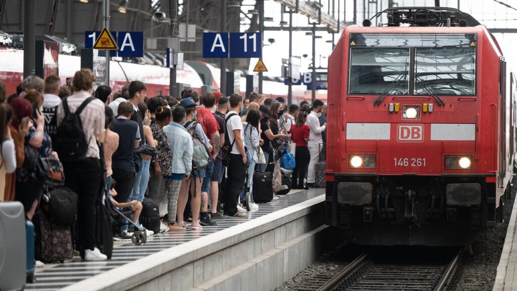 Länder fordern 14 Milliarden Euro mehr für Regionalzüge