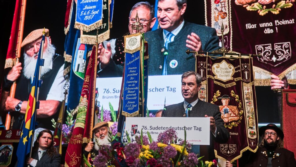 Sudetendeutscher Tag erstmals in Tschechien: Söder spricht von Friedensfest