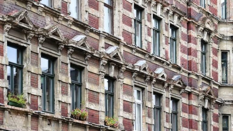 Immobilienpreise in Deutschland stagnieren: Kaufmarkt unter Druck