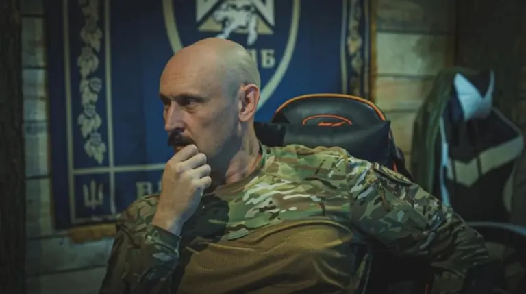 Ukraine zerstört russische Treibstoffkolonne bei Armjansk auf der Krim