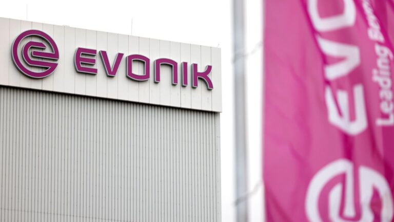 Evonik streicht 2150 Stellen in Deutschland