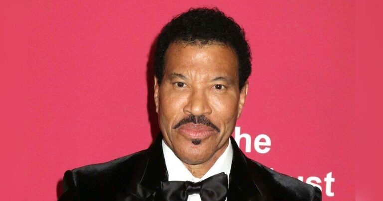 Lionel Richie muss Auftakt-Konzert nach nur einer Stunde abbrechen