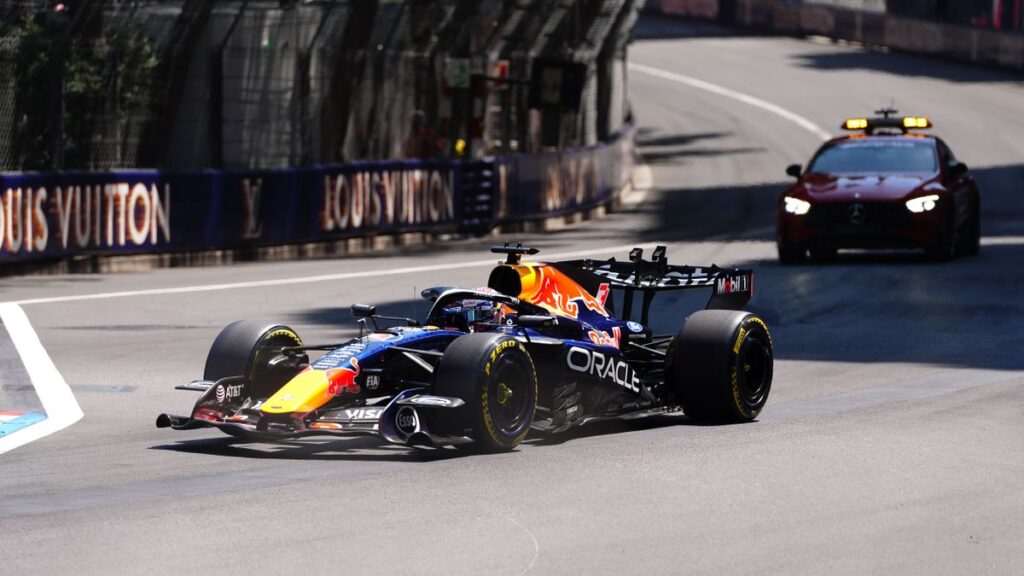 Monaco-GP: Verstappen früh ausgeschieden, Asphalt löst sich auf