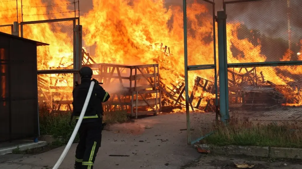 Massiver russischer Angriff: Ukraine wehrt 642 von 729 Zielen ab