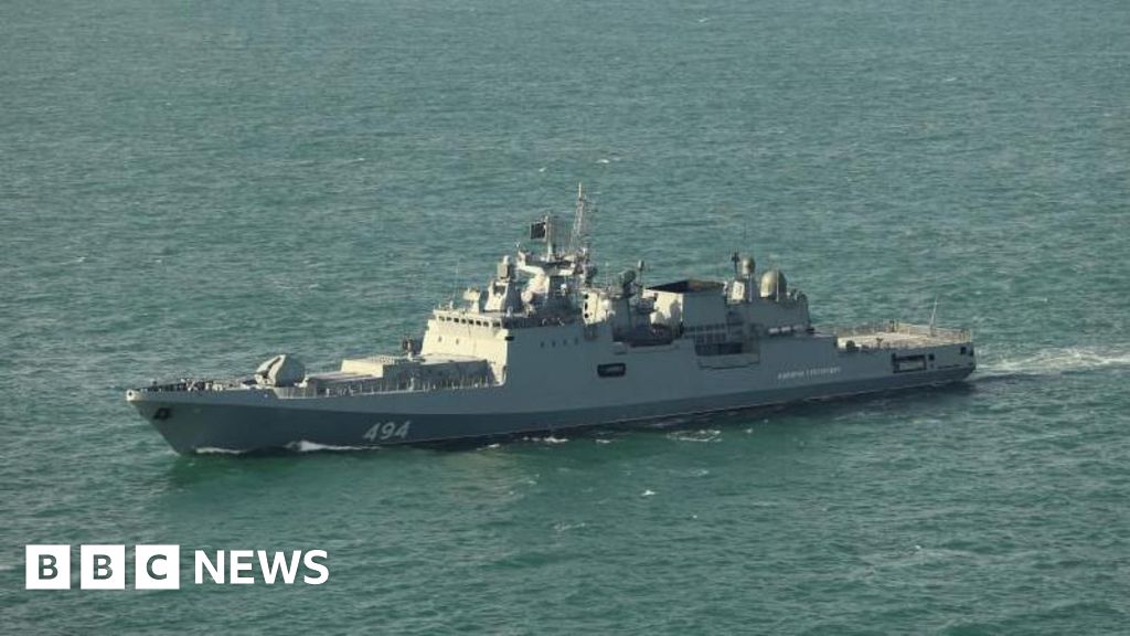 Russisches Kriegsschiff feuert Warnschüsse auf britisches Segelboot im Ärmelkanal