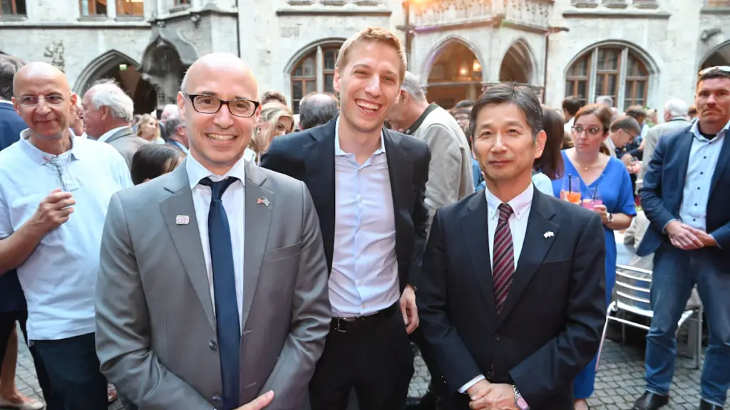 Münchner Stadtgründungsfest: OB Krause empfängt Diplomaten und Ehrenbürger