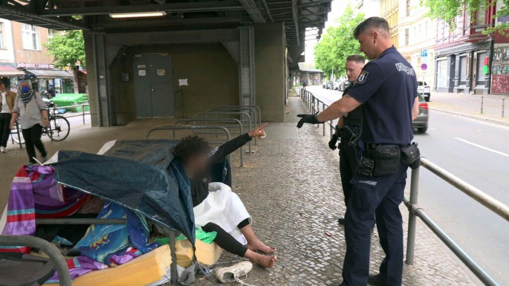 Kottbusser Tor: Drogen, Müll und Chaos in Berlin-Kreuzberg