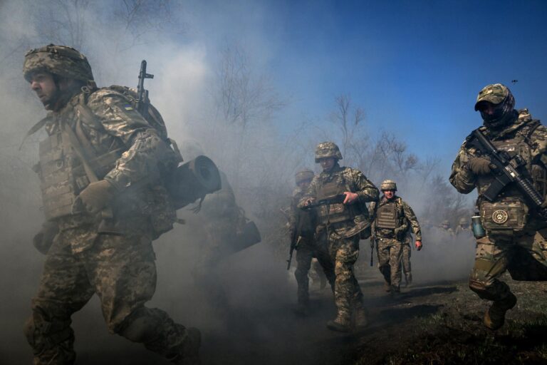 Ukraine: Längstdienende Soldaten sollen 2026 schrittweise demobilisiert werden