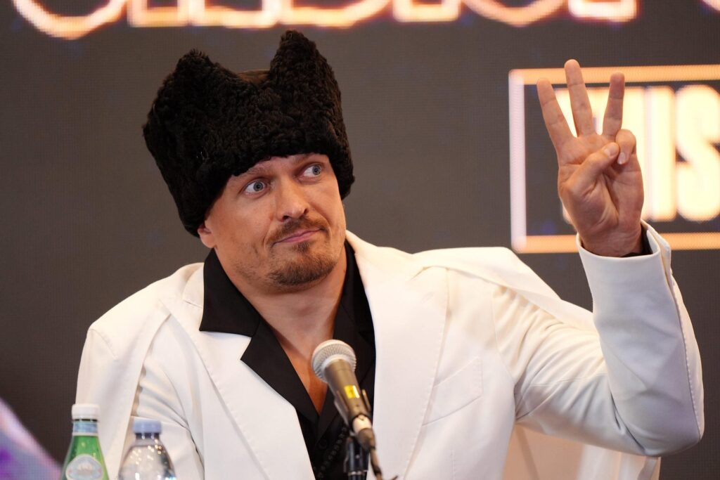 Усик: агресія Росії проти України — це заздрість до свободи