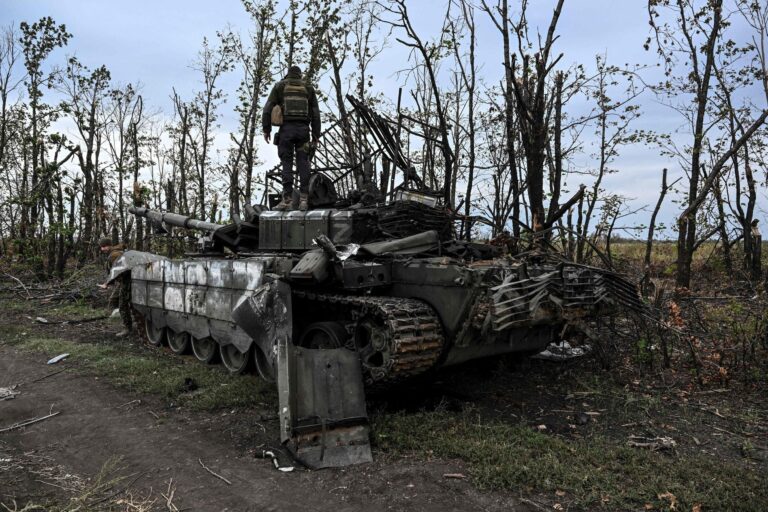Україна: 1270 російських солдатів убито за один день