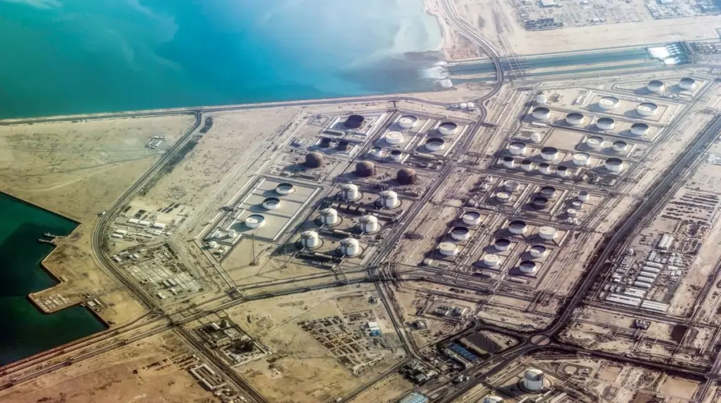 Schwerer Unfall in Katar: Explosion an LNG-Anlage – 54 Verletzte, 18 Vermisste