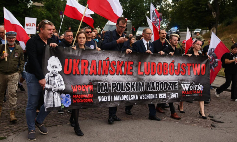 Ukraine ehrt UPA-Einheit: Neuer Streit mit Polen