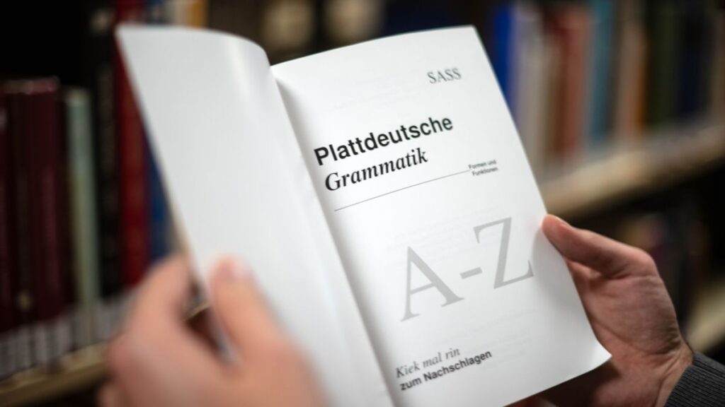 Plattdeutsch als zweite Fremdsprache an Schule in Ostfriesland