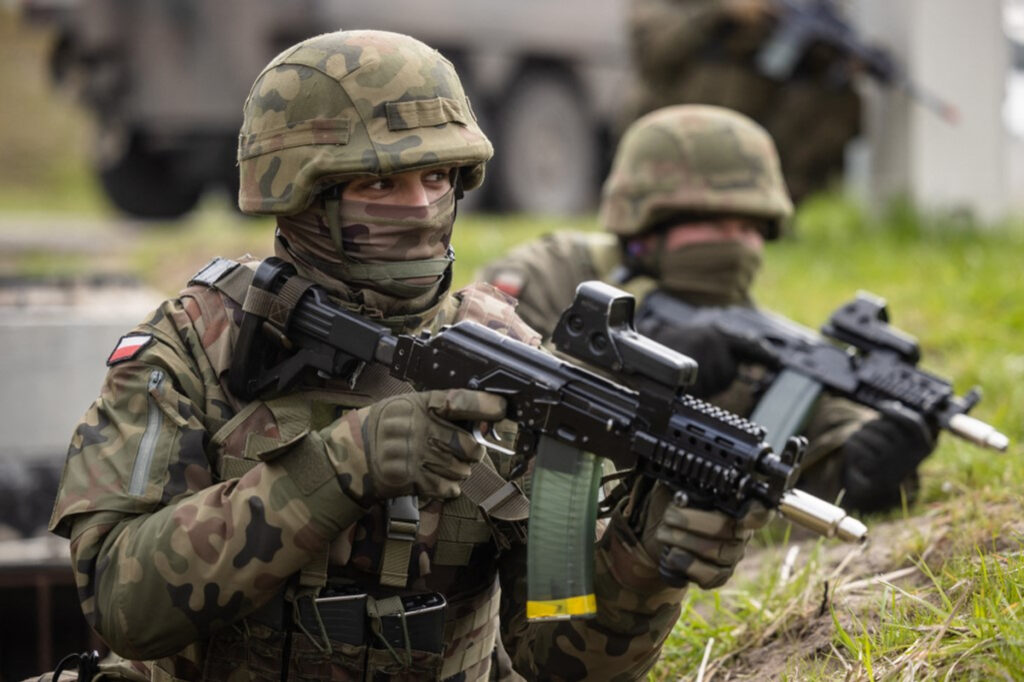 Polen und Deutschland streiten über 6,6 Milliarden Euro EU-Militärhilfe für Ukraine