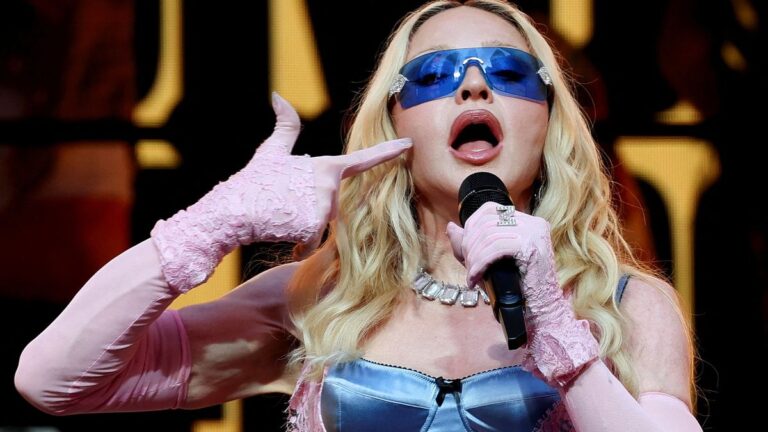 Madonna meldet sich mit Überraschungskonzert in New York zurück