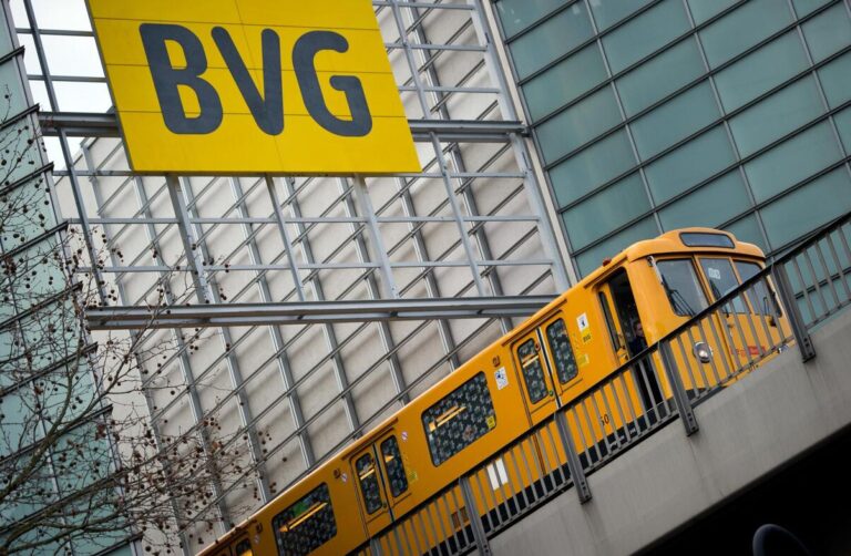 BVG stoppt Werbung für rechtes Portal Nius mit sofortiger Wirkung