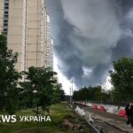 Масована атака дронів на Москву: нафтопереробний завод горить, аеропорти закриті
