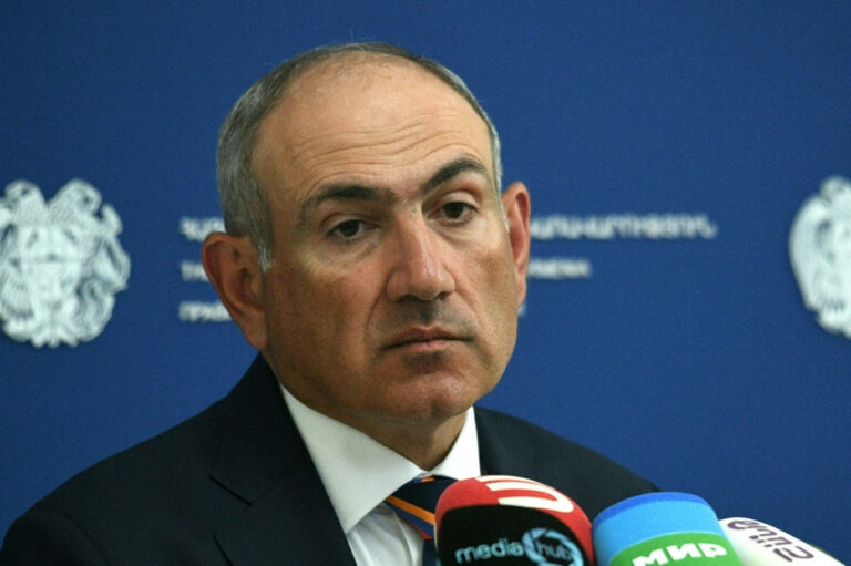 Armeniens Premier Pashinyan weist Lukaschenkos Drohungen zurück