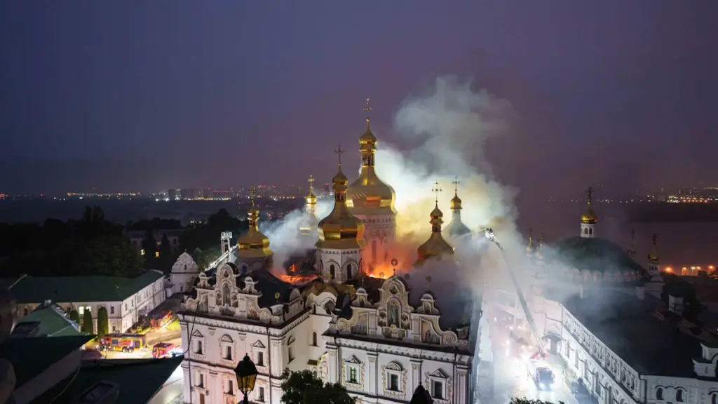 Російська дронова атака серйозно пошкодила Києво-Печерську лавру