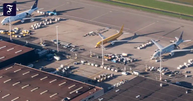 DHL will Umsatz mit Erneuerbaren-Logistik bis 2030 verfünffachen