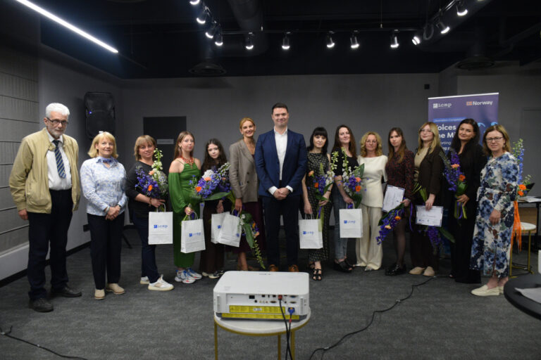 ICMP Awards Journalists for Reports on Missing Persons in Ukraine