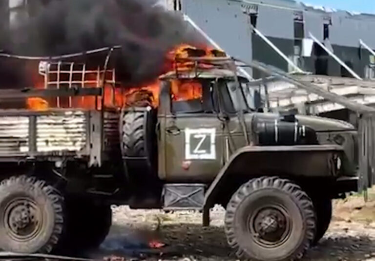 Ukraine attackiert Russlands Nachschubroute zur Krim mit Drohnen
