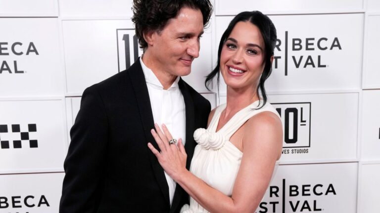 Trudeau in Shitstorm: Boyfriend Duties Instead of Canada Game